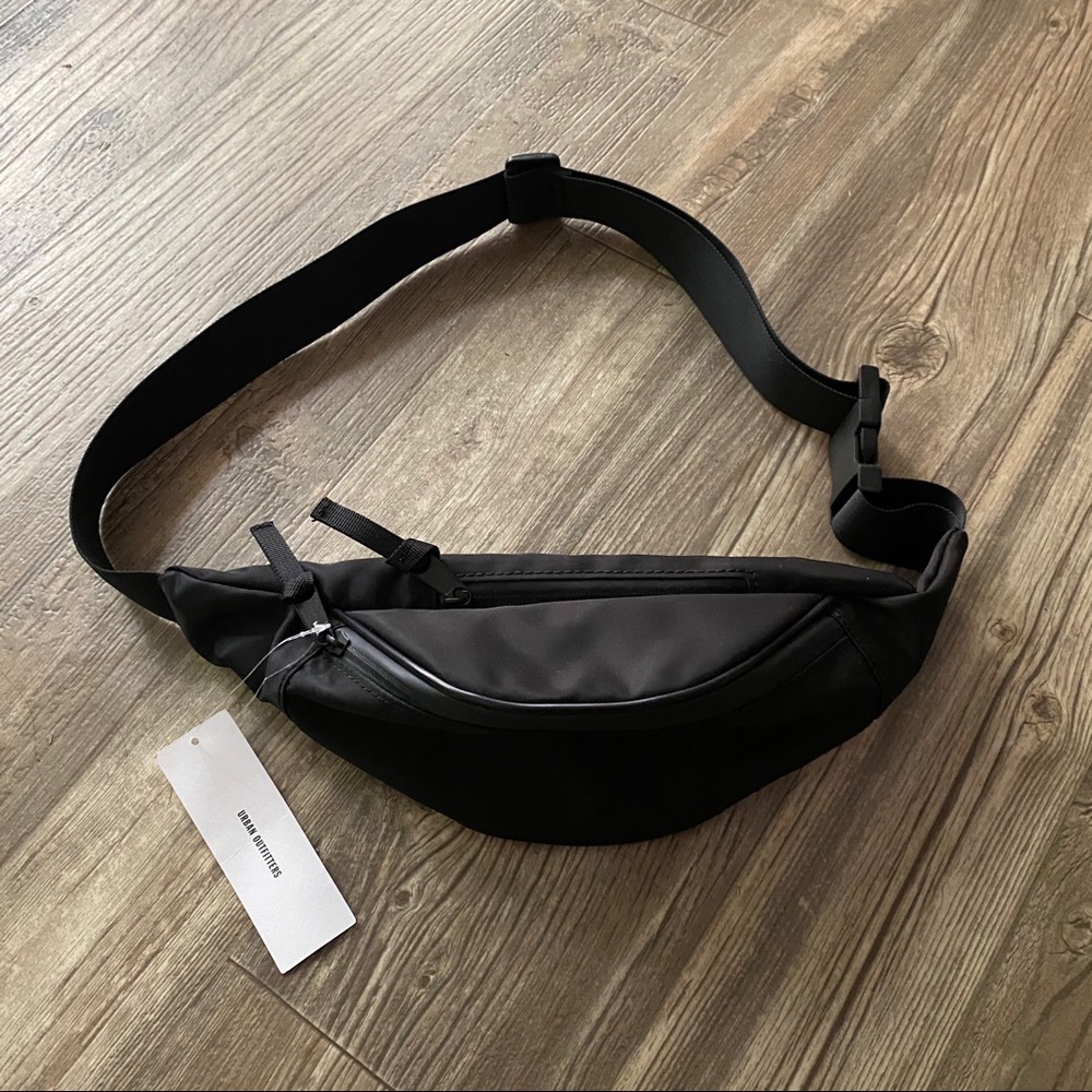 Urban Outfitters fanny pack